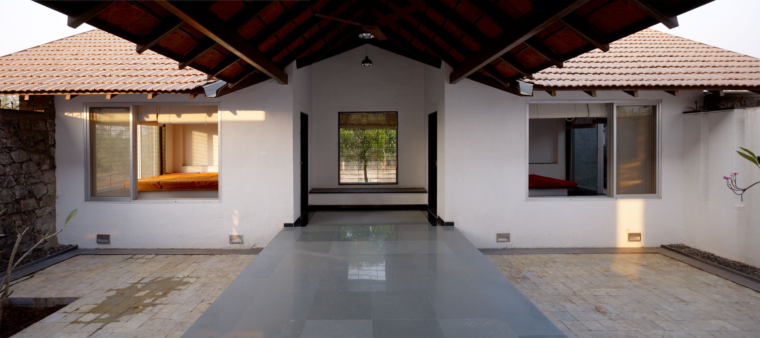 E12371 031734p j2560